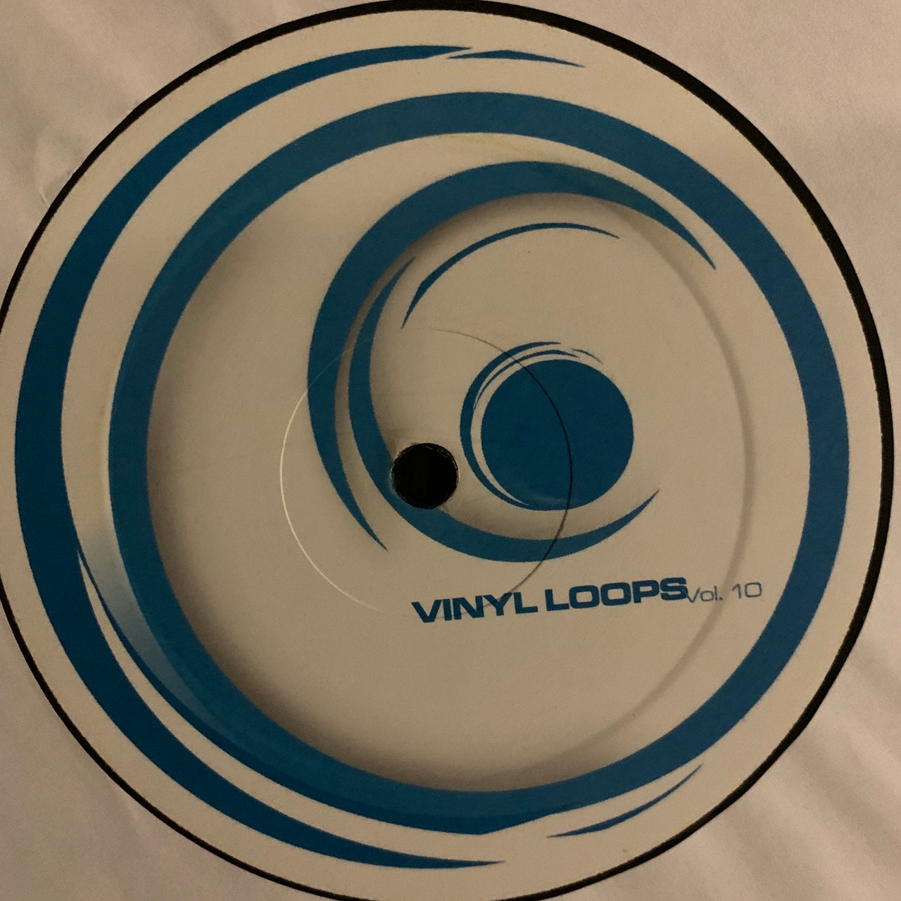 Vinyl Loops Volume 10, Mousse T “I’m Horny” / Phil Fuldner Works “You Can’t Fight What You Feel” / Mark Van Dale “Water Love” 3 Track 12inch Vinyl